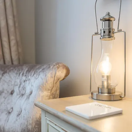 Sugar Reef - A Fantastic Modern House With Garden, Free Parking For 2 Cars, Free Use Of Electric Vehicle Point, Beach, Shops, Bars And Restaurants Just A 10 Minute Walk Away! Prázdninový dům Whitby